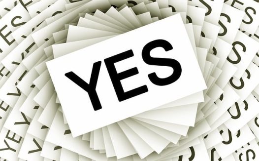 集成与兼容：多平台多语言授权框架